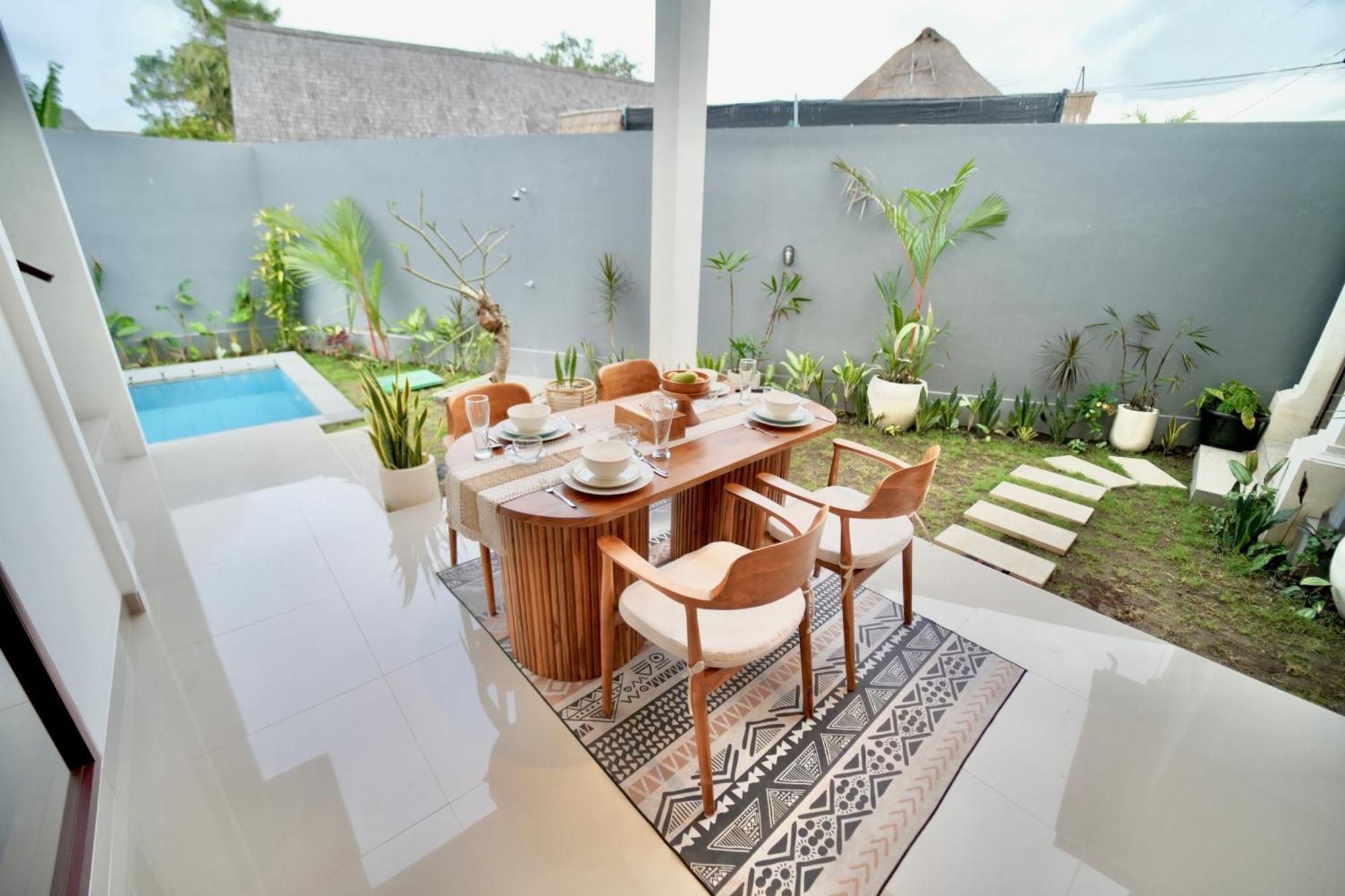 Villa In Seminyak Villa Mitra Dua Ricefield View Relax Kerobokan  Exterior photo